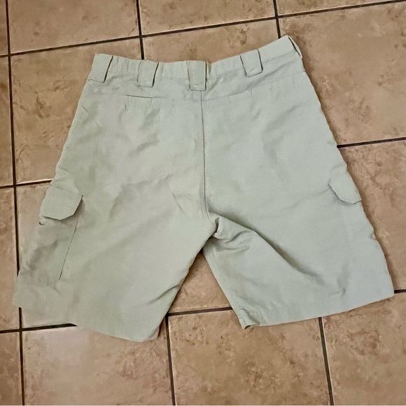 Wrangler Gray Cargo Shorts Relaxed Fit Lightweight - Picture 5 of 8